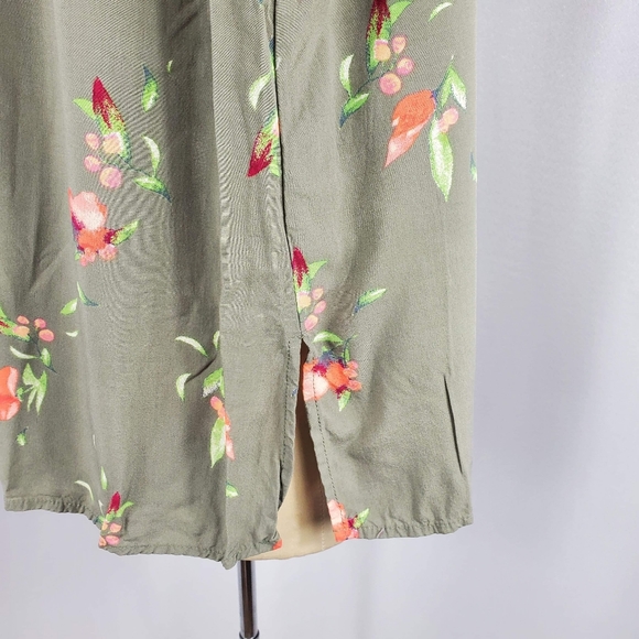 💥Just In💥AVA & VIV Floral Top...Size X - Picture 5 of 7